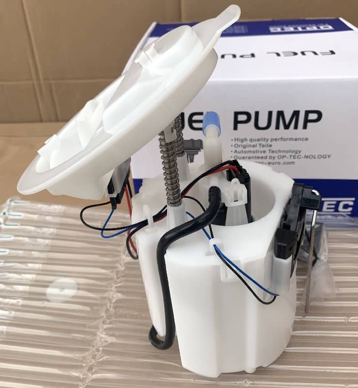 Fuel Pump Assembly For Mercedes-Benz W204 W212 C200 C250 E200 E250