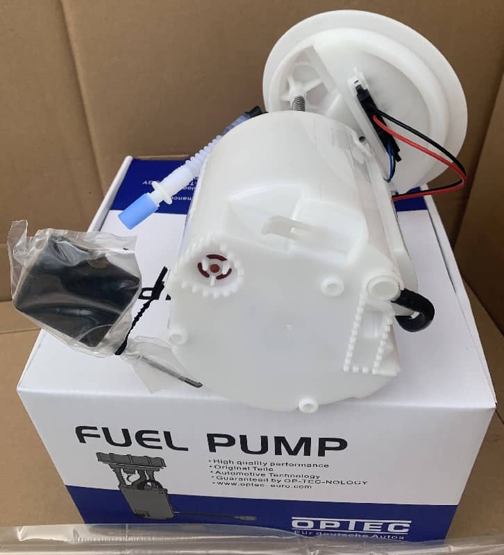 Fuel Pump Assembly For Mercedes-Benz W204 W212 GLK 350 C 300 E 550