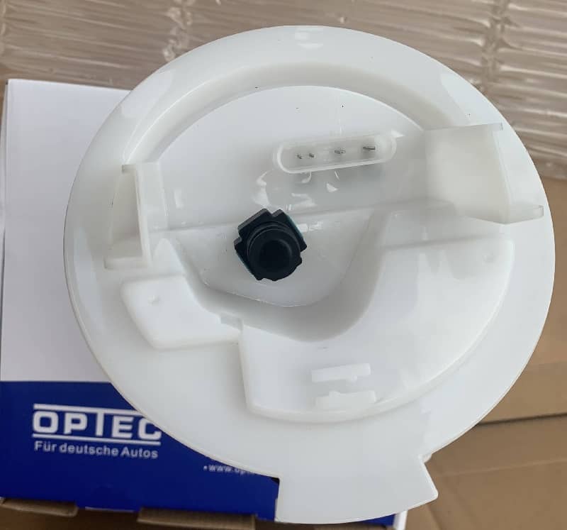 Fuel Pump Assembly For Mercedes-Benz W204 W212 GLK 350 C 300 E 550