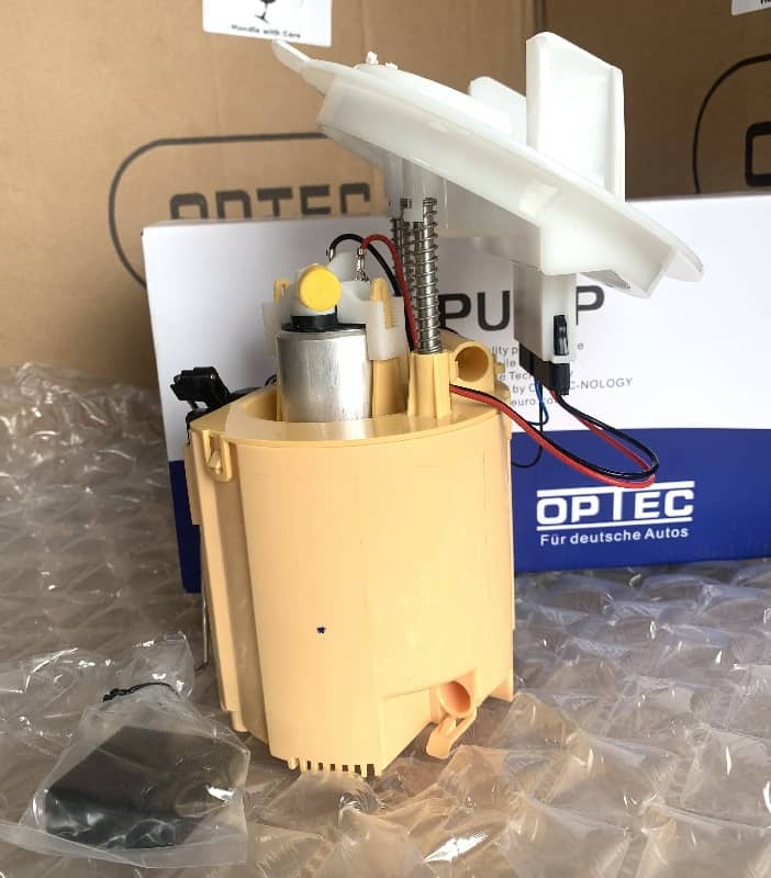 Fuel Pump Assembly For Mercedes-Benz S212 W212 09-10