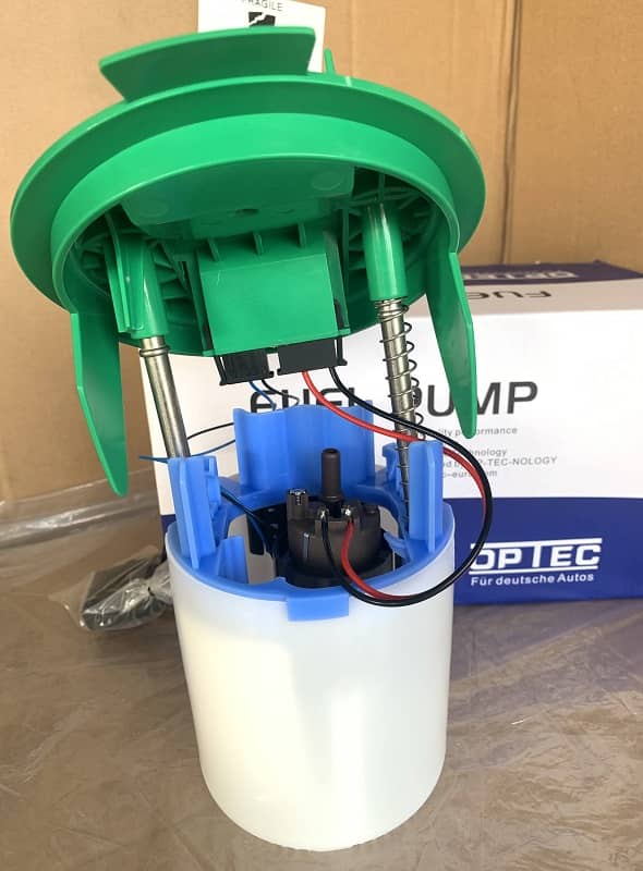 Fuel Pump Assembly For Mercedes-Benz W204 W212 X204 C300 C350 E350 E500 GLK350