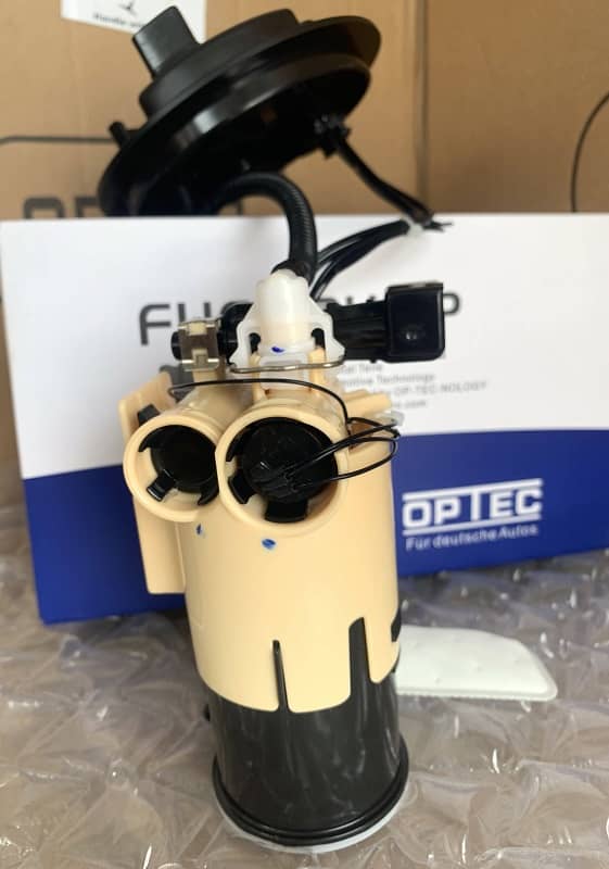 Fuel Pump Assembly For Mercedes-Benz   E300 E450 E400. E43 amg. Sedan/wagon, 3.0
