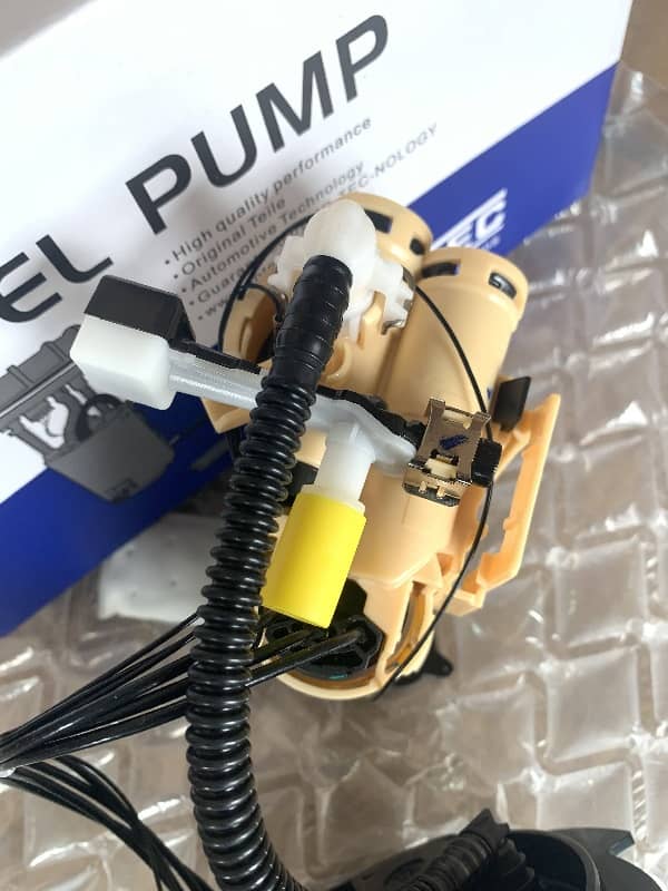 Fuel Pump Assembly For Mercedes-Benz   E300 E450 E400. E43 amg. Sedan/wagon, 3.0