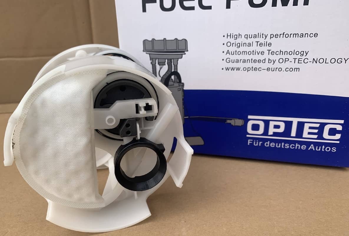 Fuel Pump Module Assembly Right Fit Mercedes W221 W204 W213 C300 E300